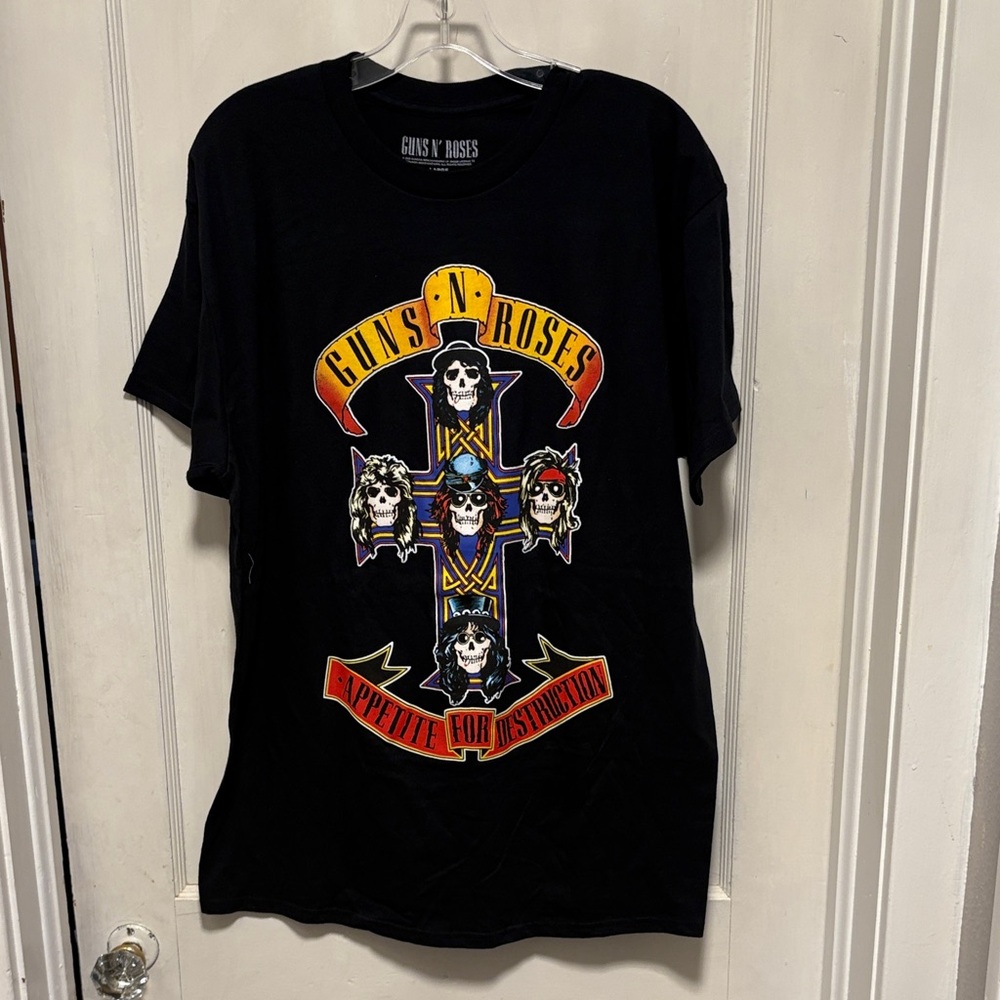 Guns N' Roses Black Official Band Graphic Tee New Without Tags Large